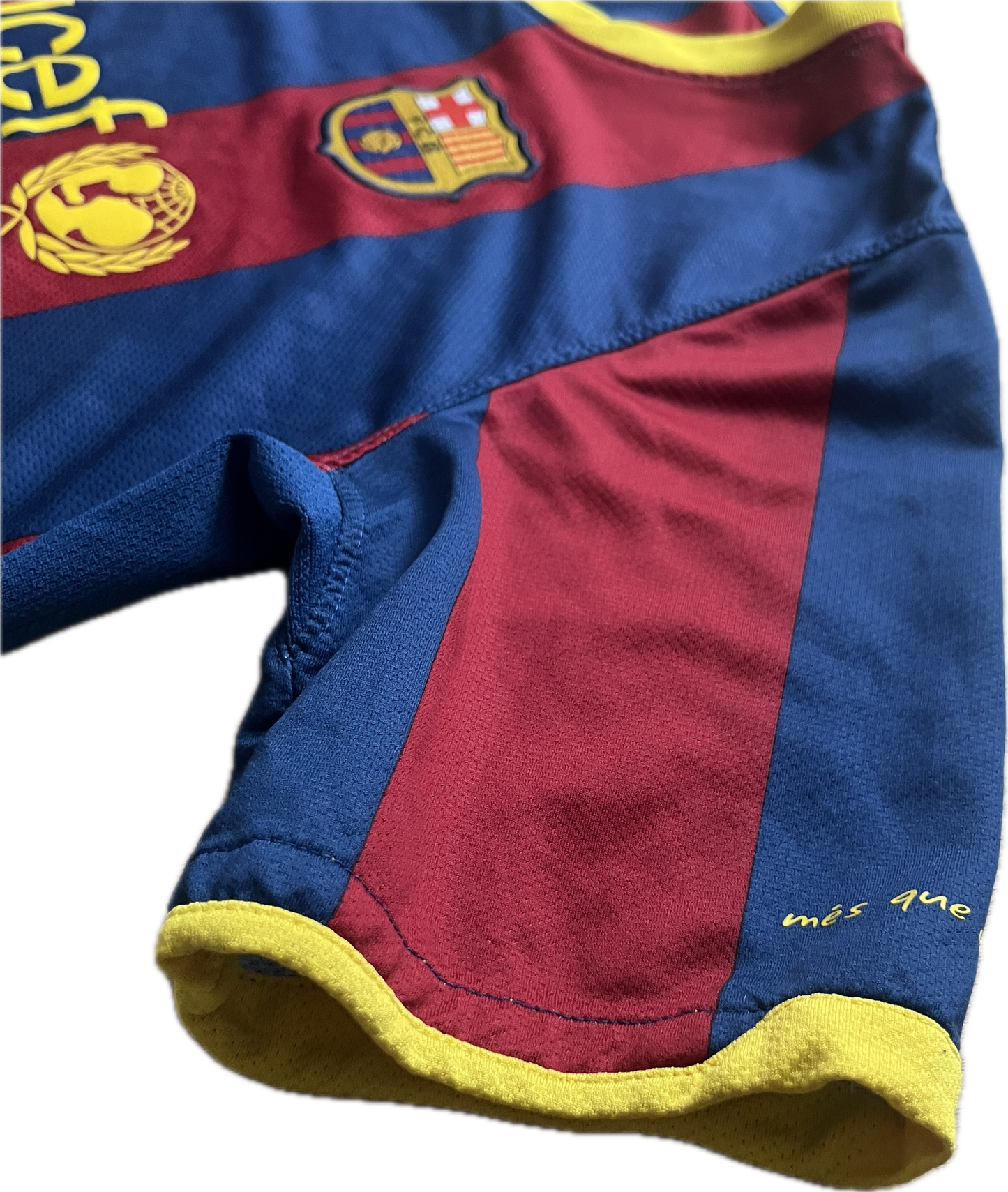 FC Barcelona 2010/11 Home Shirt - (Kids XL) - 10/10