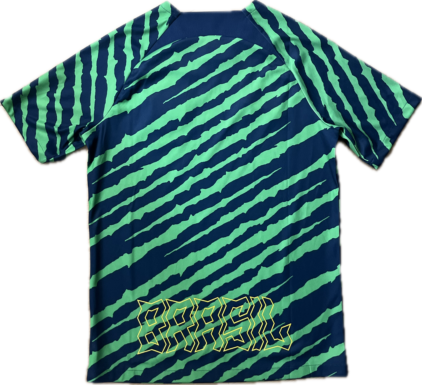 Brazil 2022/23 Training Shirt - (L) - 10/10