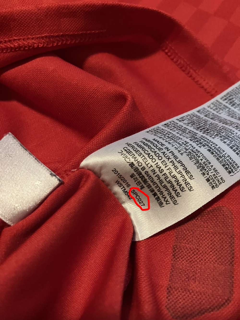Liverpool 2015/16 Home Shirt - (M) - 9/10