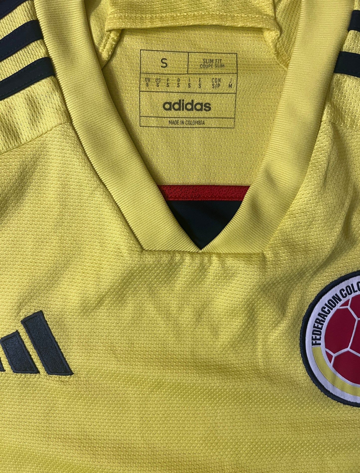 Colombia 2022/23 Home Shirt - (S) - 10/10