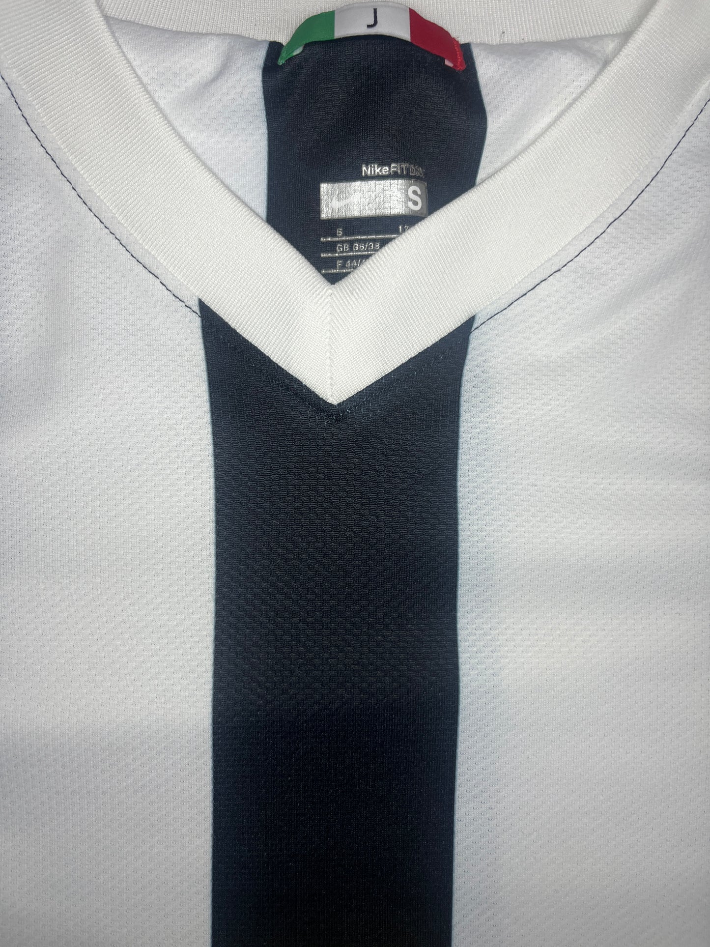 Juventus 2009/10 Home Shirt - (S) - 10/10