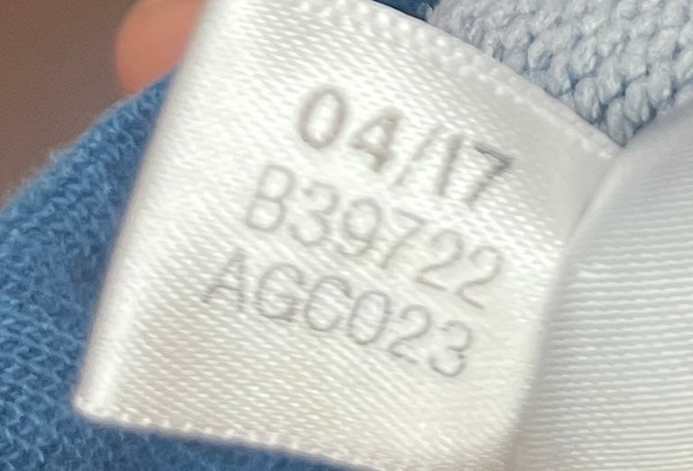 Juventus 2017/18 Hoodie - (M) - 9/10