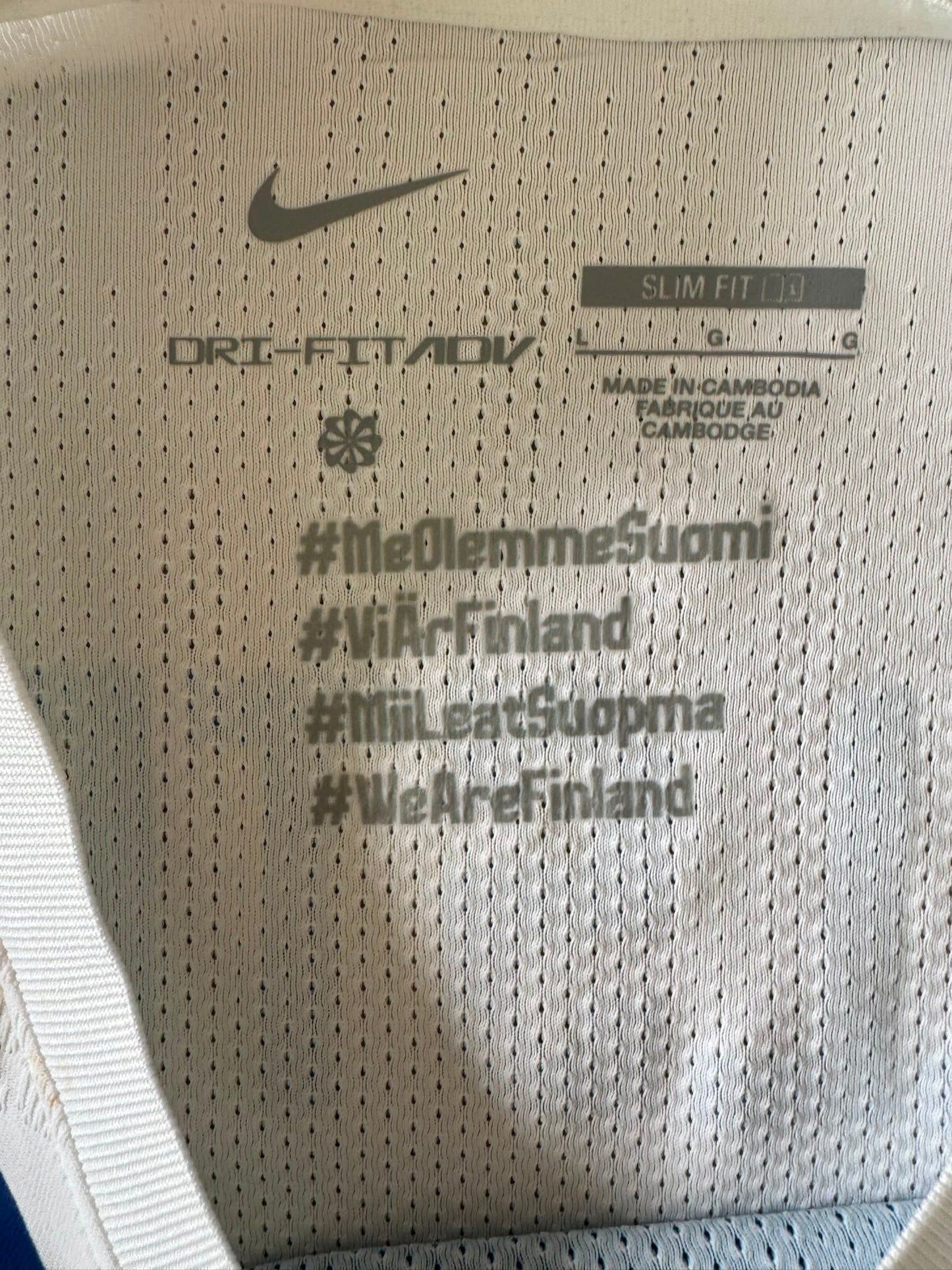 Suomi 2022 Kotipaita - #18 Sällström - (L) - 10/10