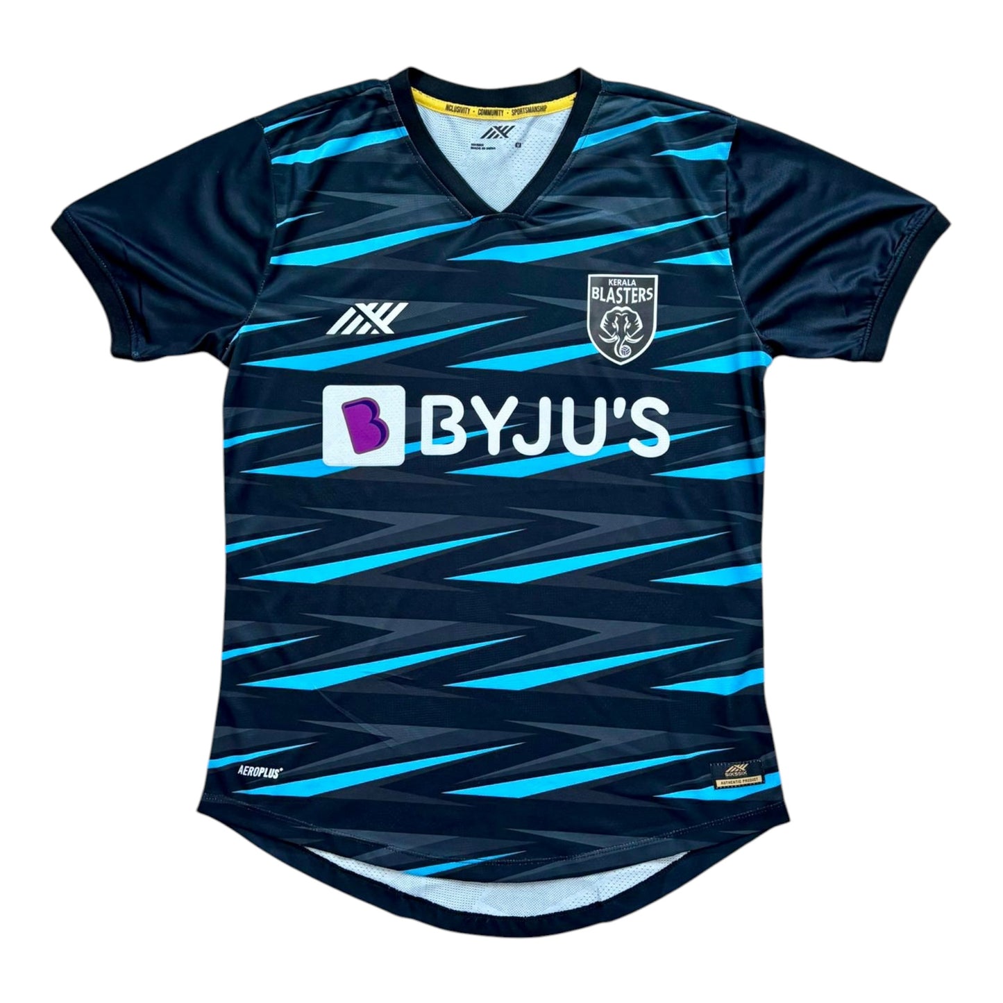 Kerala Blasters 2021/22 Vieraspaita - (M) - 10/10
