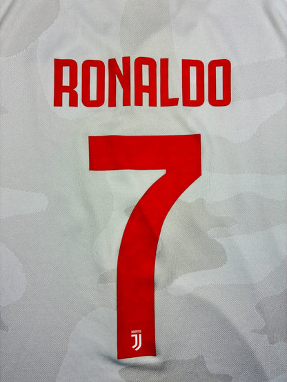 Juventus 2020/21 Vieraspaita - #7 Ronaldo - (XL) - 7/10