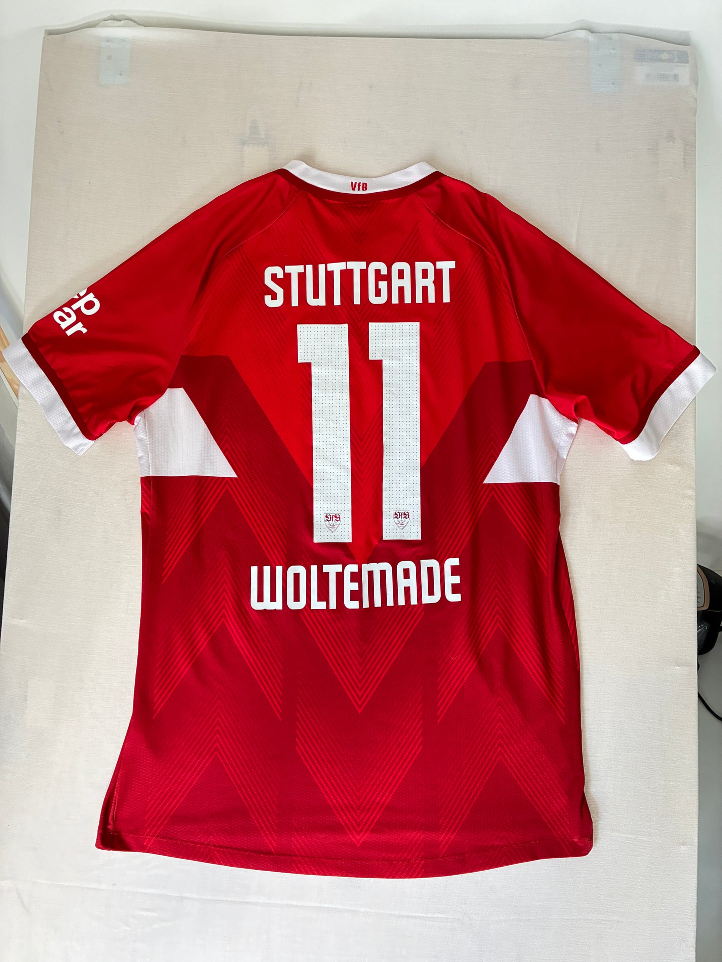 VfB Stuttgart 2024/25 Kotipaita - #11 Woltemade - (L) - 10/10