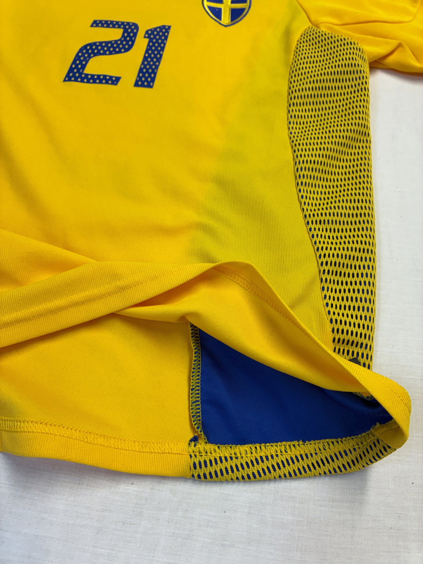 Ruotsi 2002/03 Kotipaita - #21 Ibrahimovic - (S) - 10/10