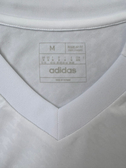 Real Madrid Kotipaita 2024/25 - (M) - UUSI