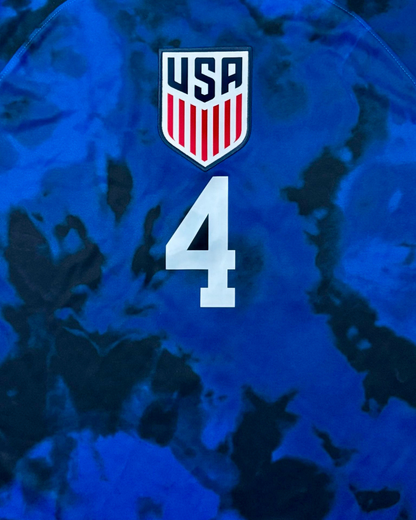 USA 2022/23 Vieraspaita - #4 Adams - (M) - 9/10