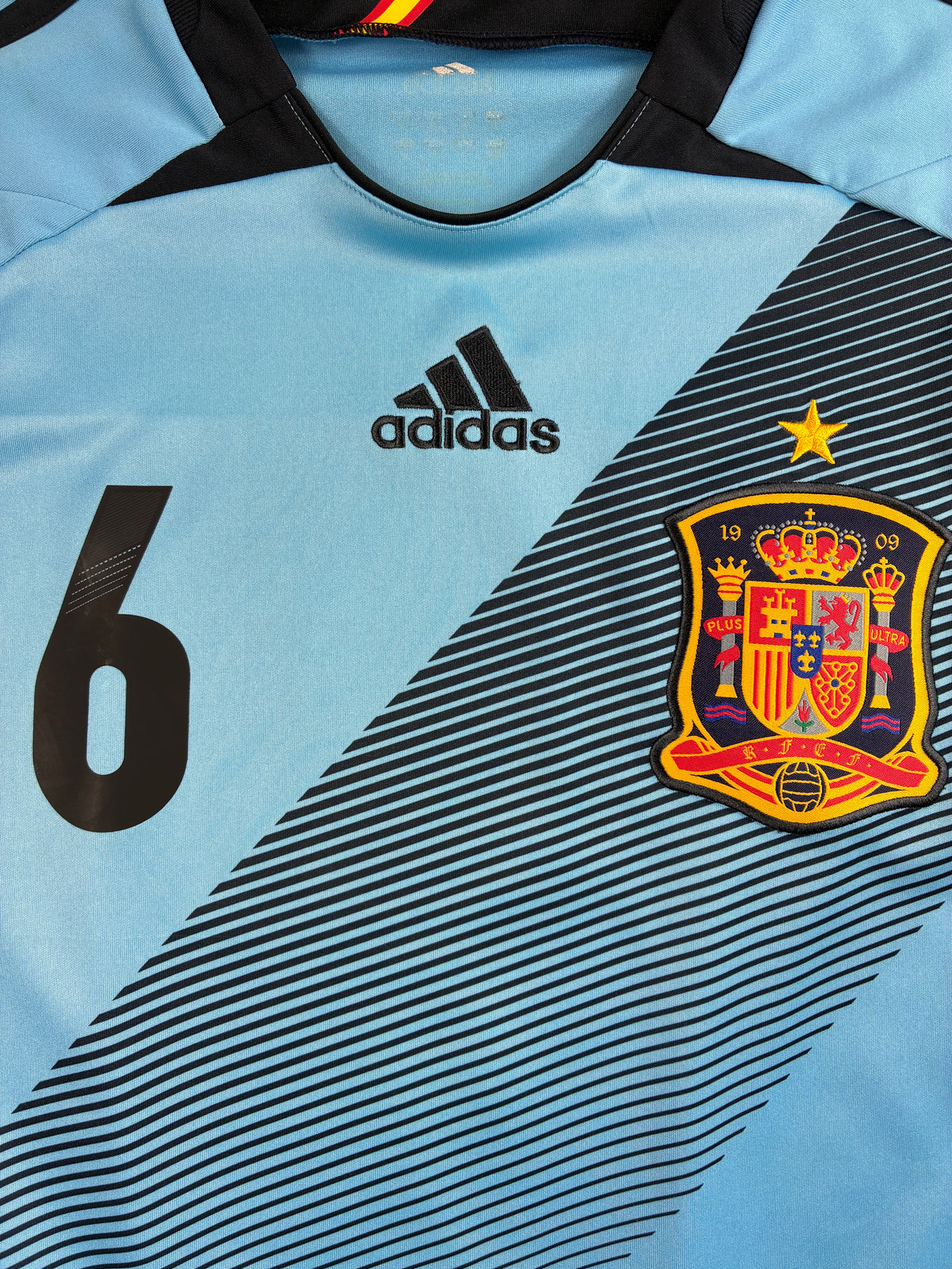 Espanja 2012 Vieraspaita - #6 Iniesta - (M) - 10/10