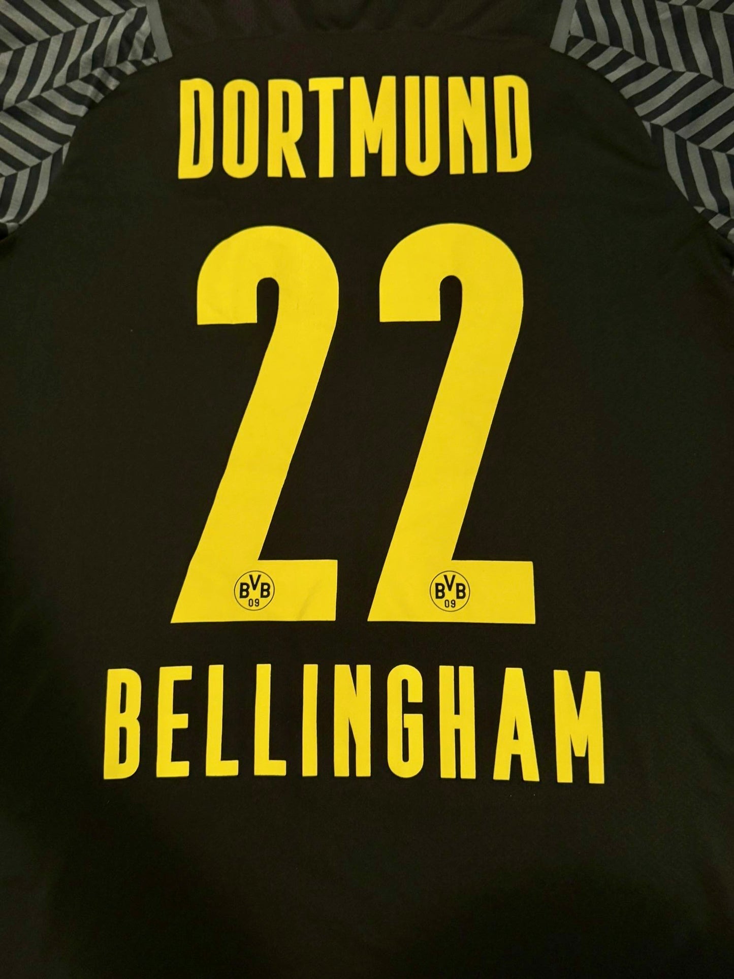 Borussia Dortmund 2021/2022 Vieraspaita - #22 Bellingham - (S) - 9/10