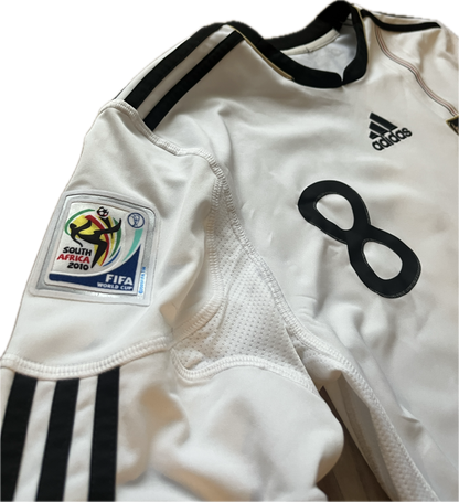 Saksa 2010 Kotipaita - (M) - #8 Özil - 10/10