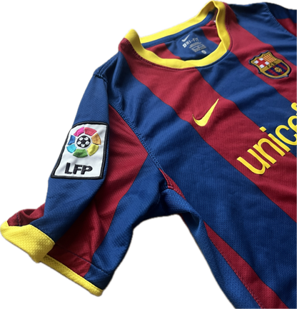 FC Barcelona 2010/11 Home Shirt - (Kids XL) - 10/10