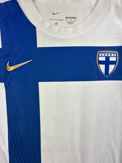Suomi 2022 Kotipaita - #10 Pukki - (XXL) - 10/10 -  Pelaajaversio