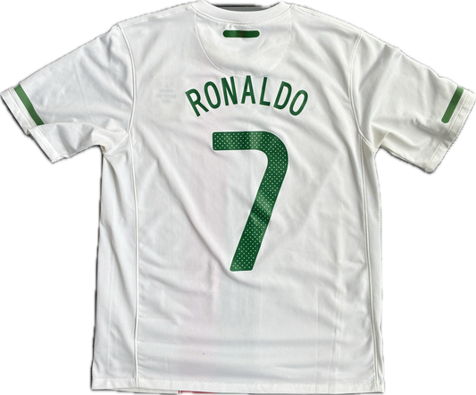 Portugali 2010/11 Vieraspaita - #7 Ronaldo - (M) - 9/10